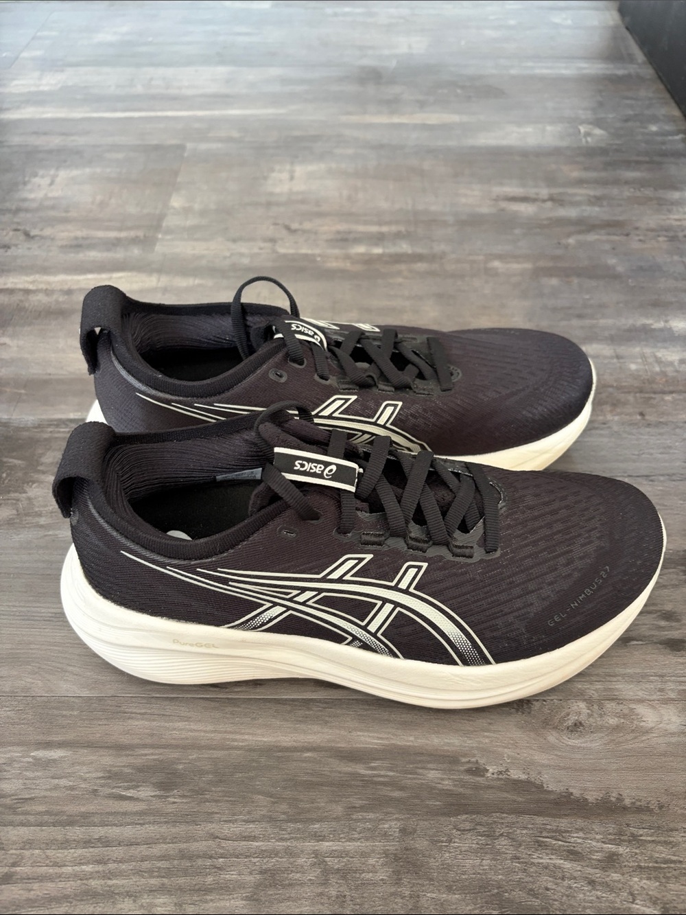 ASICS Gel Nimbus 27